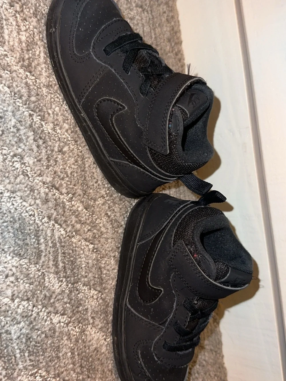 Nike Kids Black High-Top Strap Sneakers